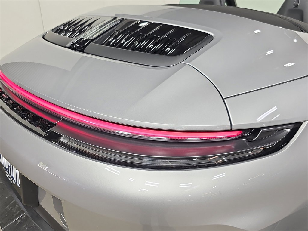 Certified 2025 Porsche 911 Carrera image 30