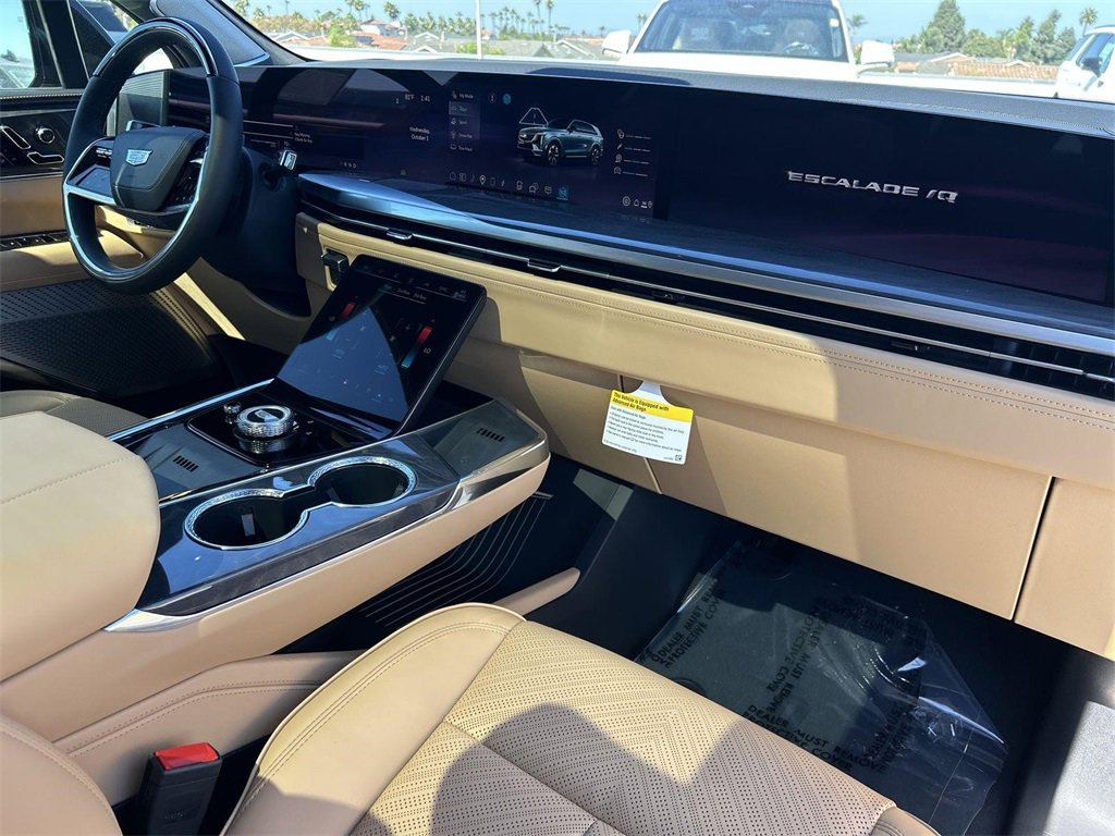 New 2026 Cadillac Escalade IQ Sport 2 image 37