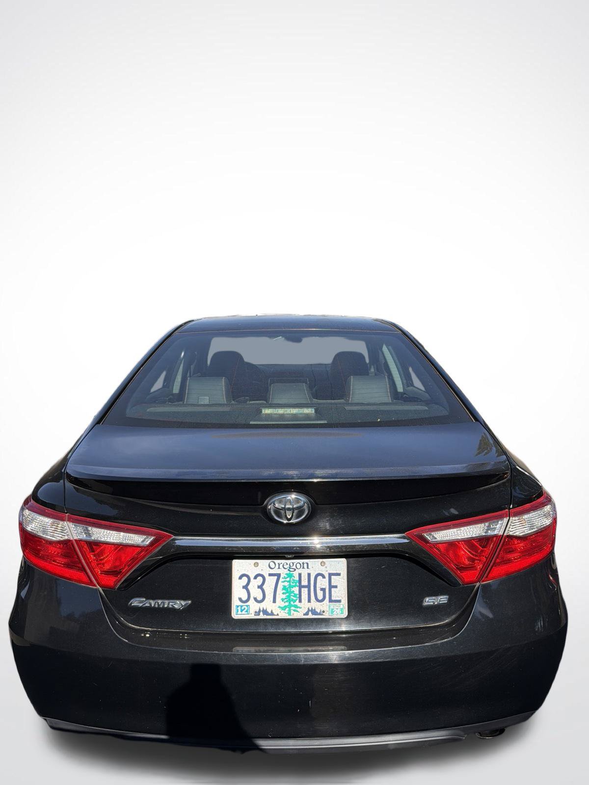 Used 2015 Toyota Camry SE FWD image 4