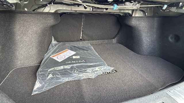 New 2026 Nissan Sentra SL w/ Floor Mat Package FWD image 27