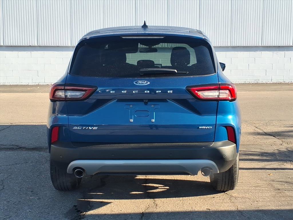 Certified 2023 Ford Escape Active w/ Tech Pack #2 image 5