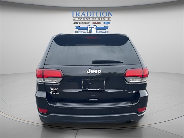 Used 2021 Jeep Grand Cherokee Laredo X image 4