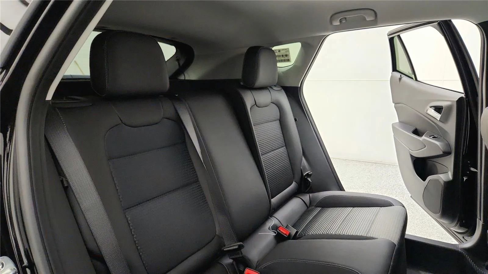 New 2026 Chevrolet Trax LT w/ Driver Confidence Package image 36