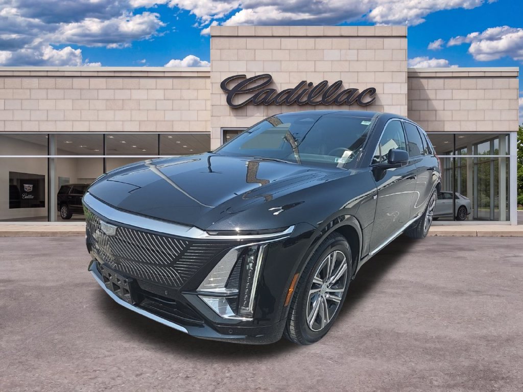 Used 2024 Cadillac Lyriq Luxury AWD/4WD image 4
