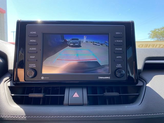 Certified 2021 Toyota RAV4 LE AWD/4WD image 8