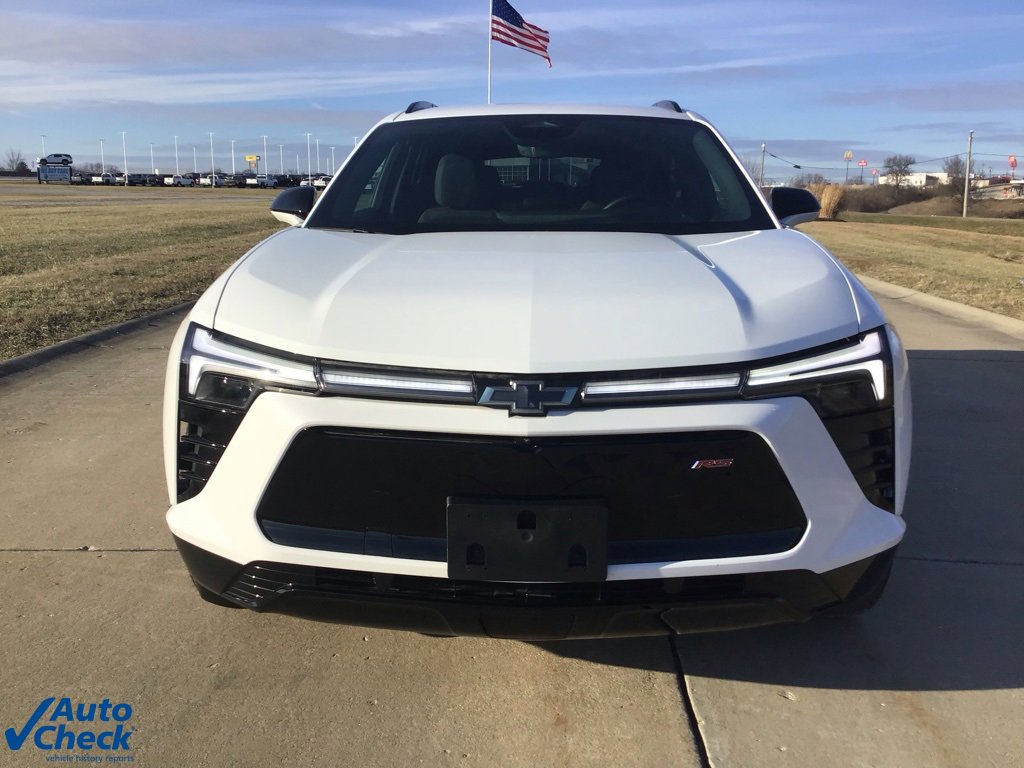 Used 2024 Chevrolet Blazer EV RS image 11