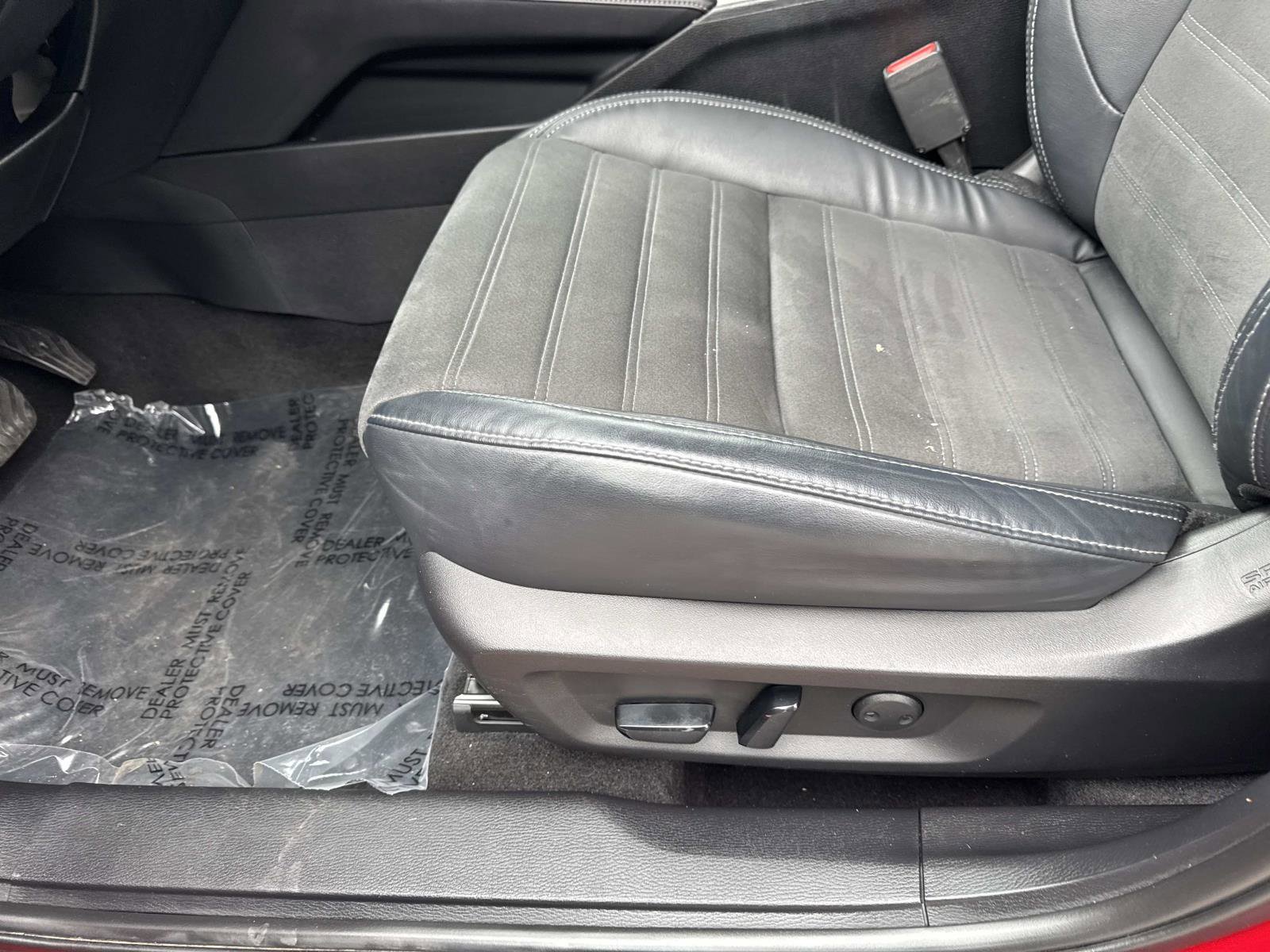 Used 2023 Mitsubishi Outlander SE FWD image 16