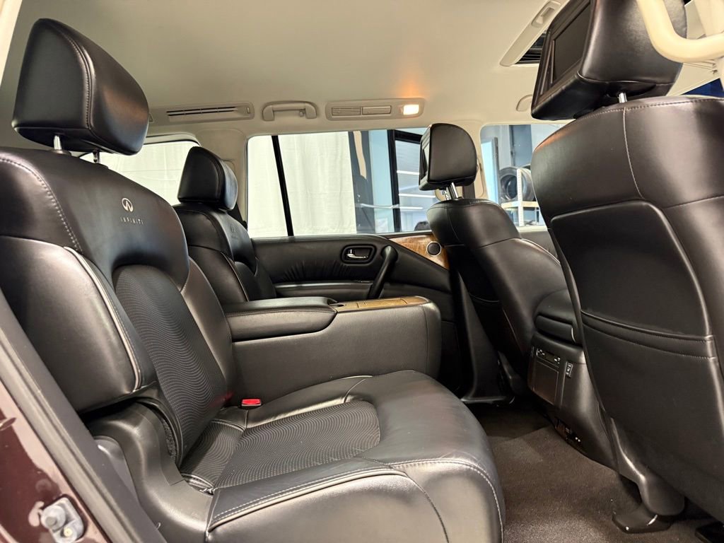 Used 2014 INFINITI QX80 4WD w/ Theater Package image 25