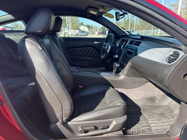 Used 2011 Ford Mustang GT Premium w/ Comfort Pkg image 29