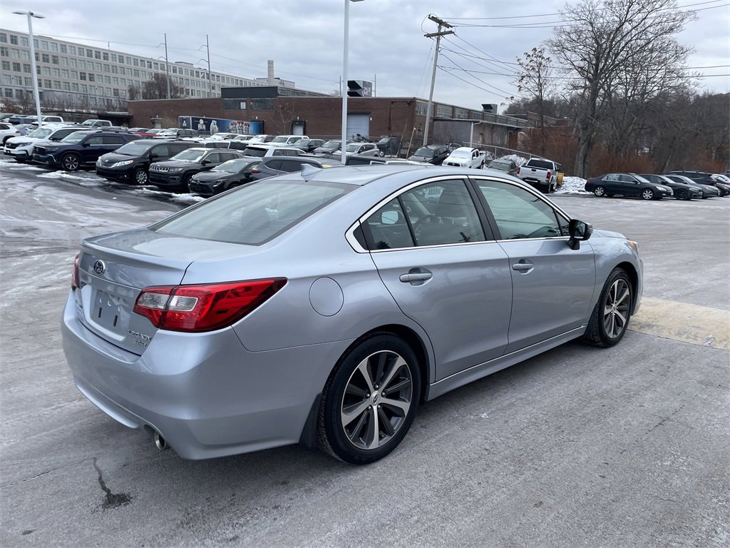 Used 2016 Subaru Legacy 3.6R Limited image 8