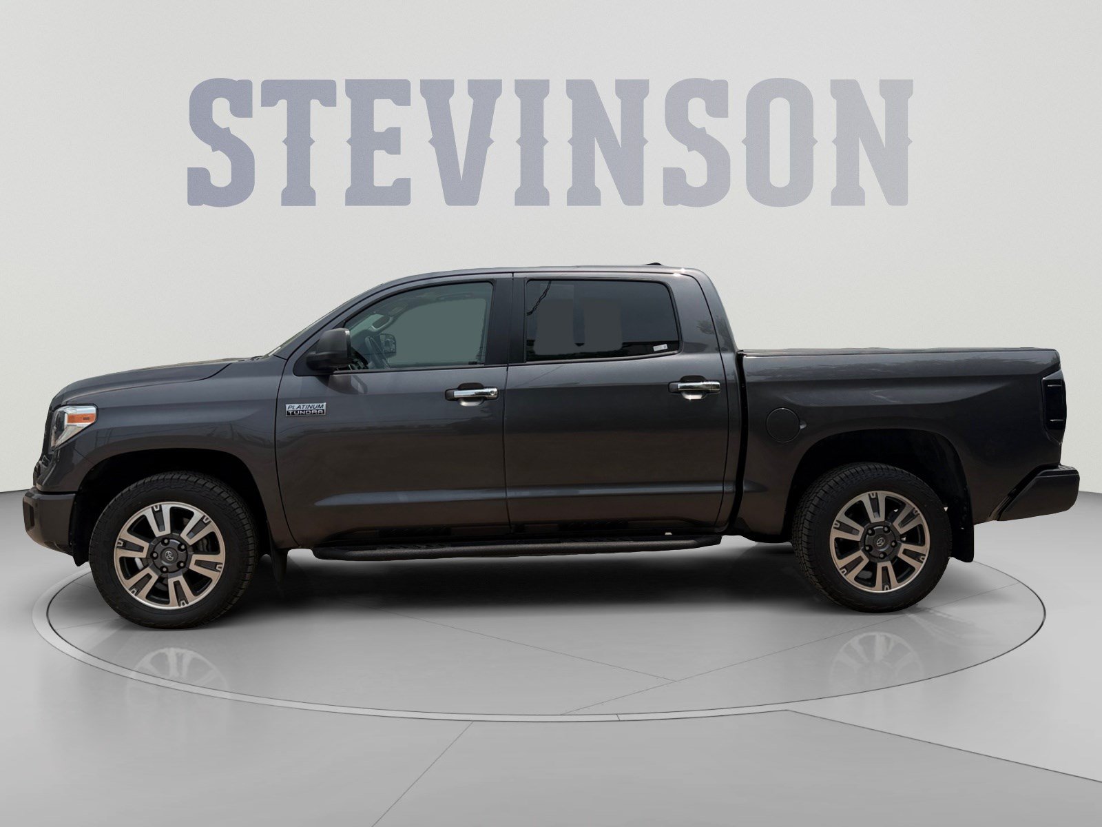 Used 2021 Toyota Tundra Platinum AWD/4WD image 2