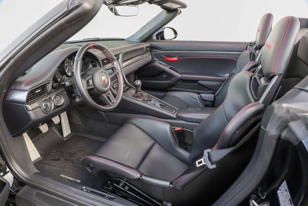 Used 2019 Porsche 911 Speedster image 10