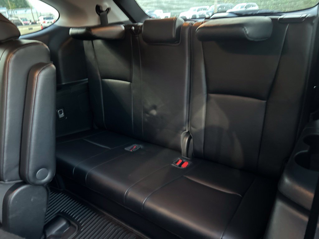 Used 2023 Toyota Highlander XLE AWD/4WD image 30
