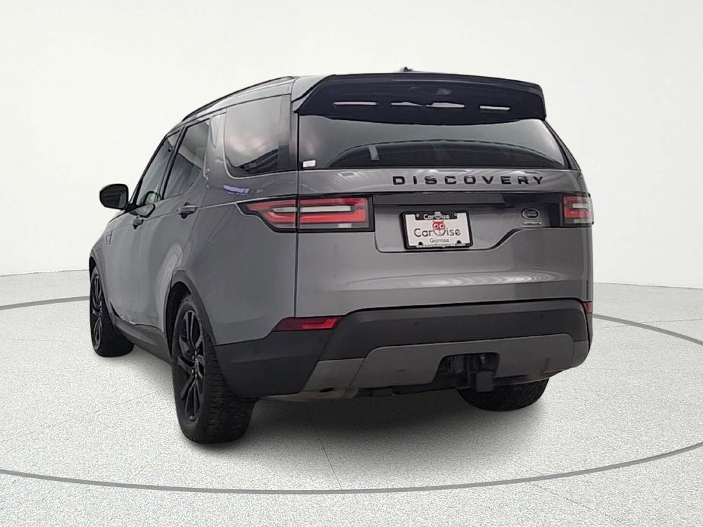 Used 2020 Land Rover Discovery HSE image 7