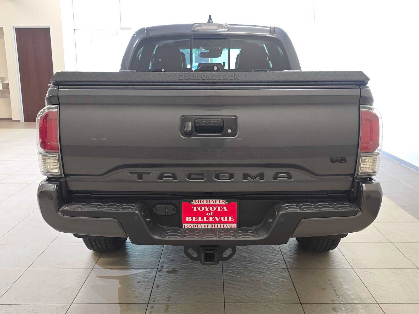 Certified 2023 Toyota Tacoma TRD Off-Road w/ TRD Premium Off Road Package AWD/4WD image 5