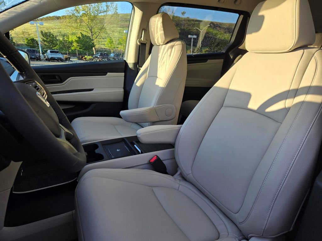 New 2026 Honda Odyssey EX-L image 18