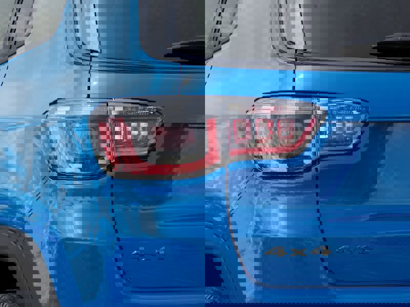 New 2026 Jeep Compass Limited image 8