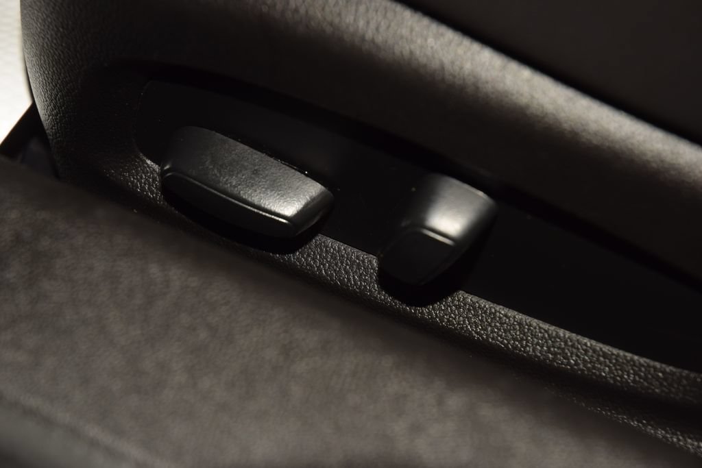 Used 2021 Chevrolet Camaro SS RWD image 43