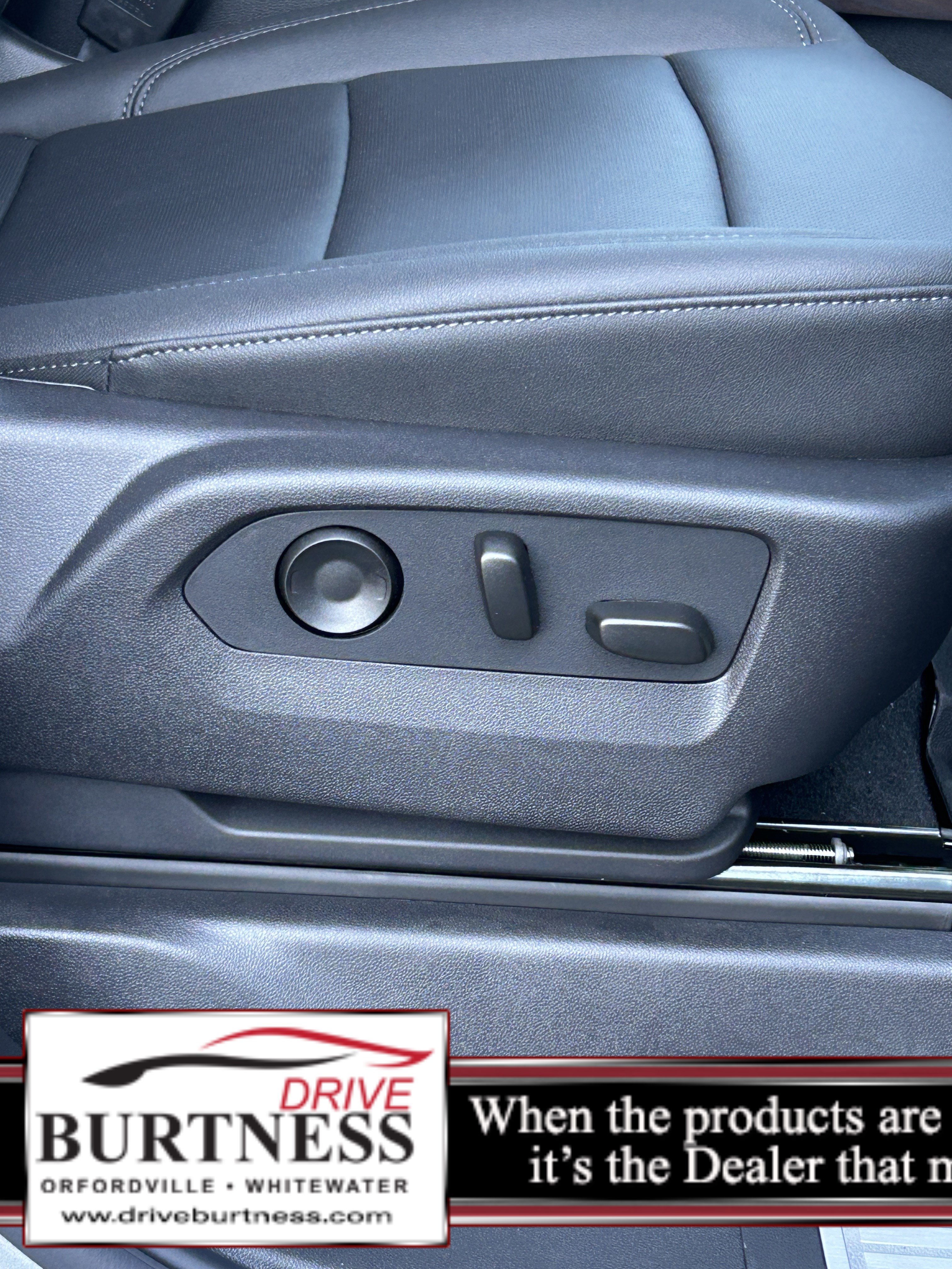 New 2026 GMC Sierra 3500 SLT w/ SLT Premium Package image 27