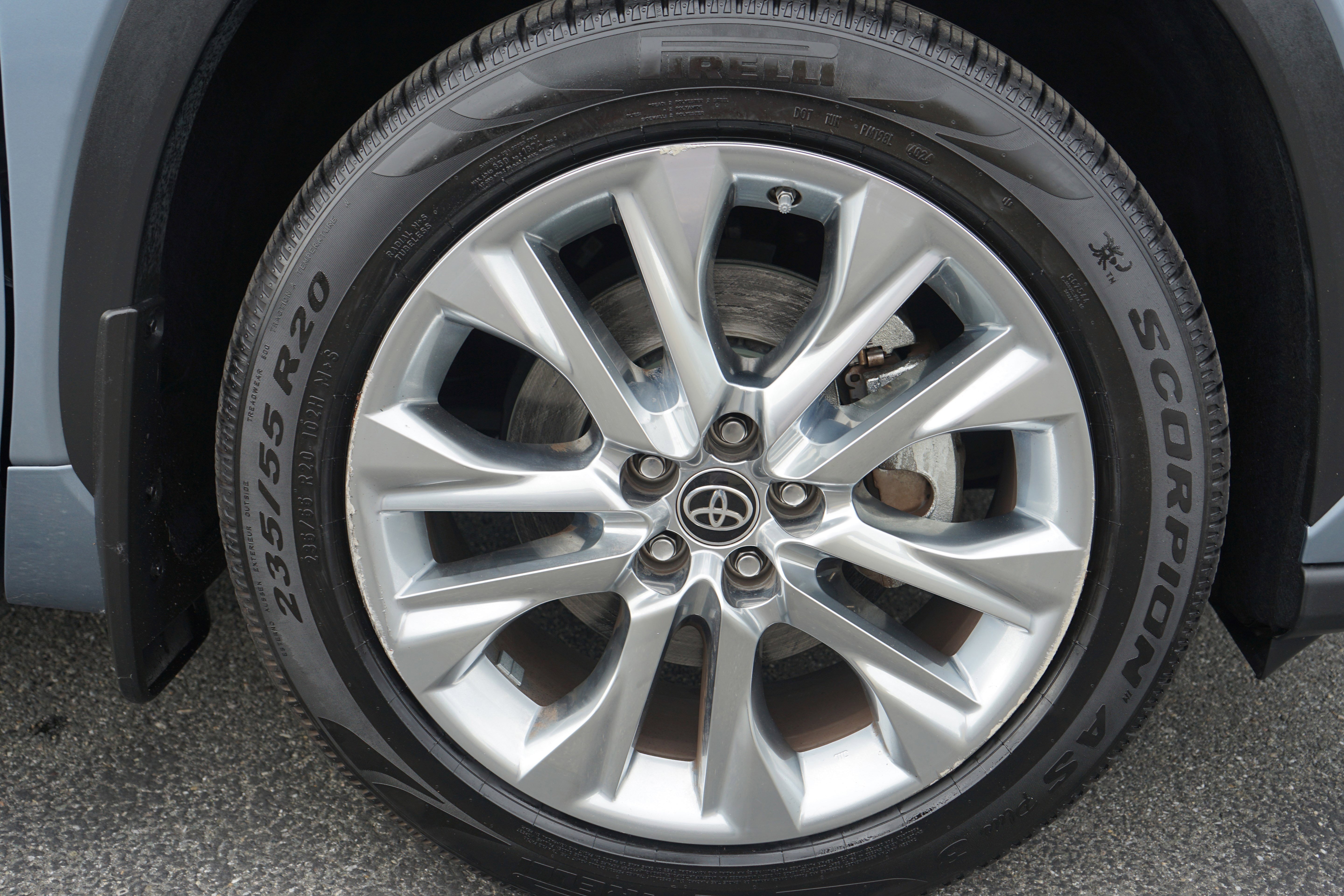 Used 2022 Toyota Highlander Limited image 8