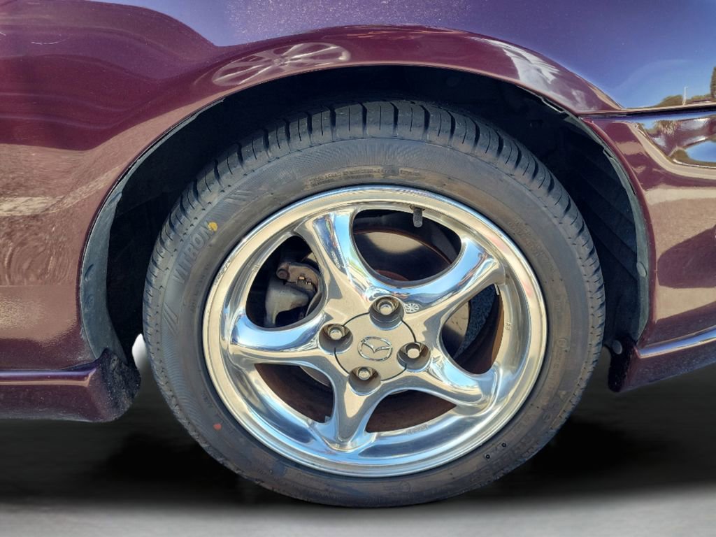 Used 2000 MAZDA MX-5 Miata image 4