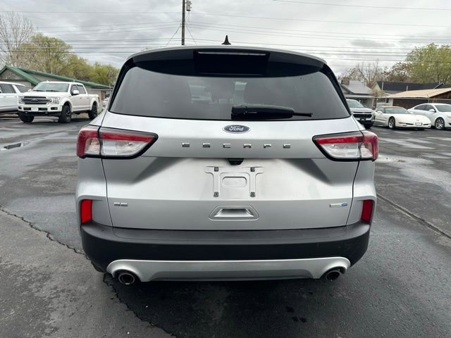 Used 2020 Ford Escape SE image 5