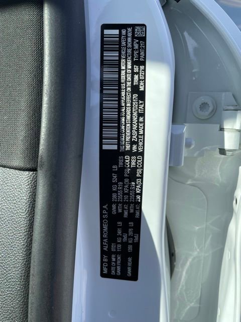 Used 2022 Alfa Romeo Stelvio Sprint image 39