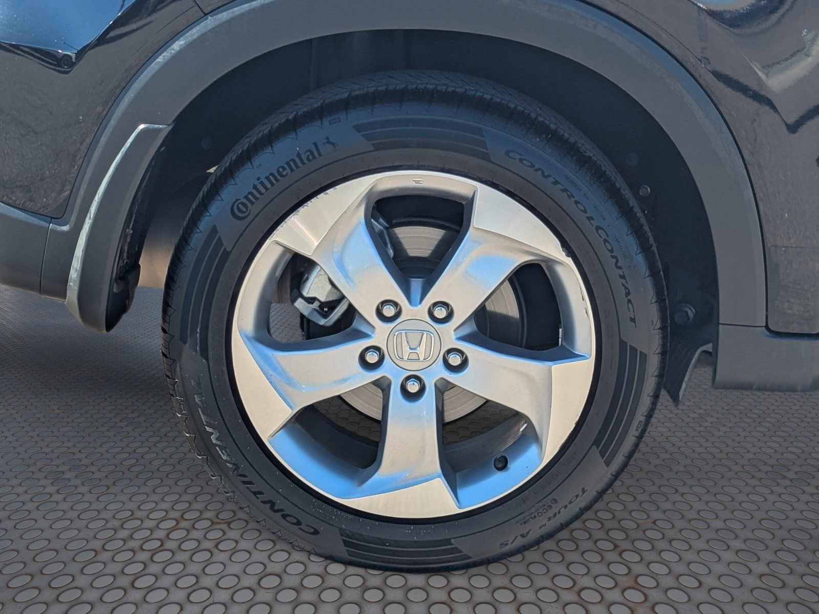 Used 2020 Honda HR-V LX image 10