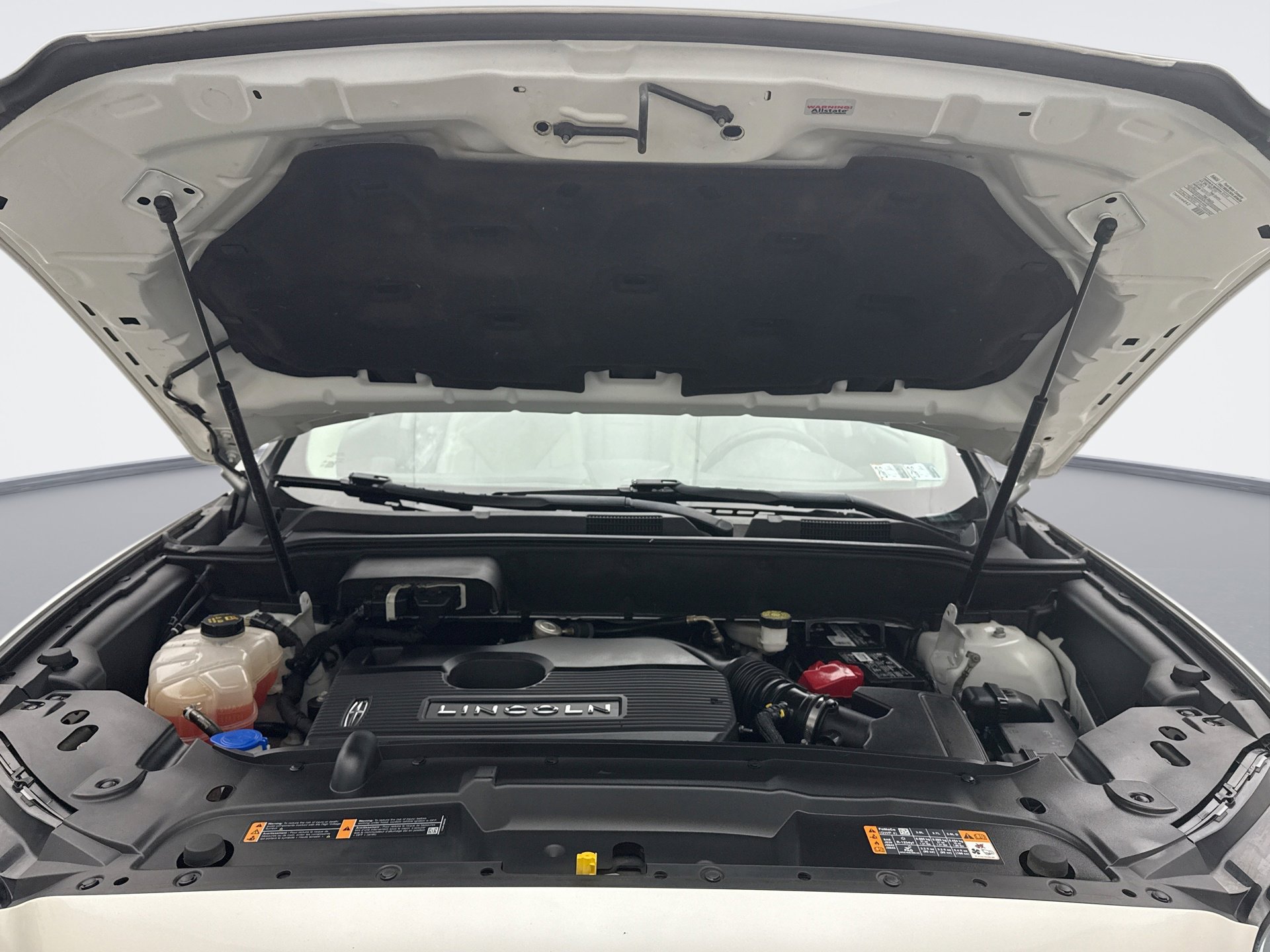 Used 2019 Lincoln Nautilus Reserve w/ Driver Assistance Package image 28