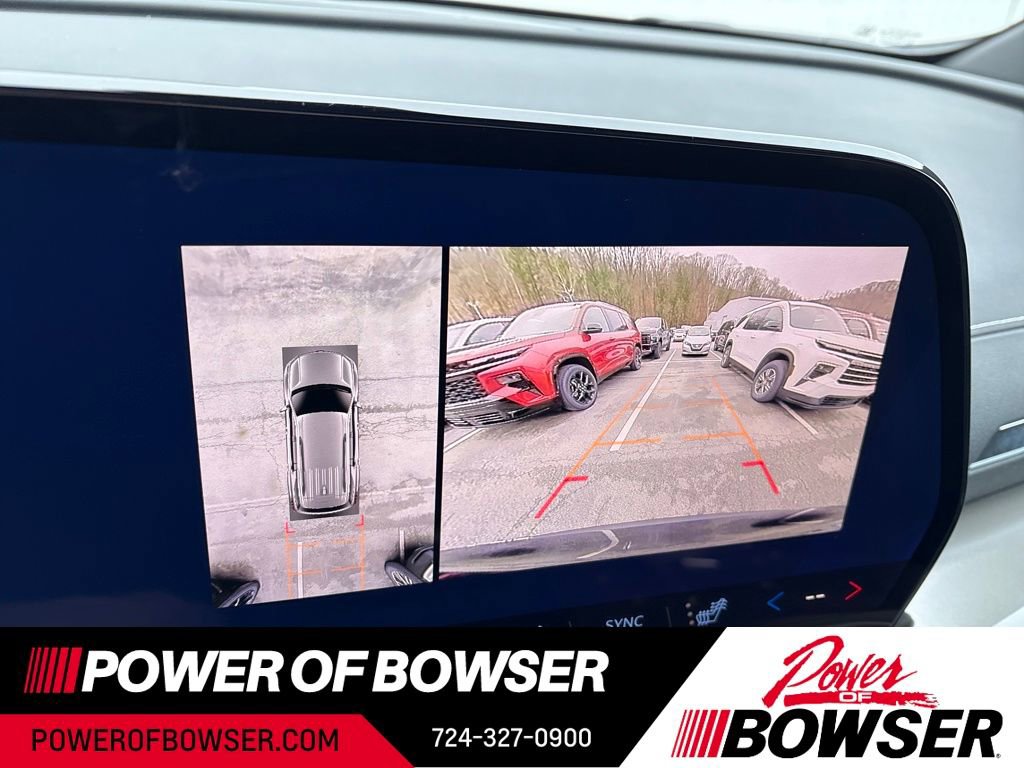 New 2026 Chevrolet Traverse LT w/ Driver Confidence Package image 8