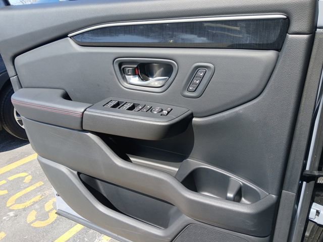 Used 2025 Honda Pilot Black Edition image 22