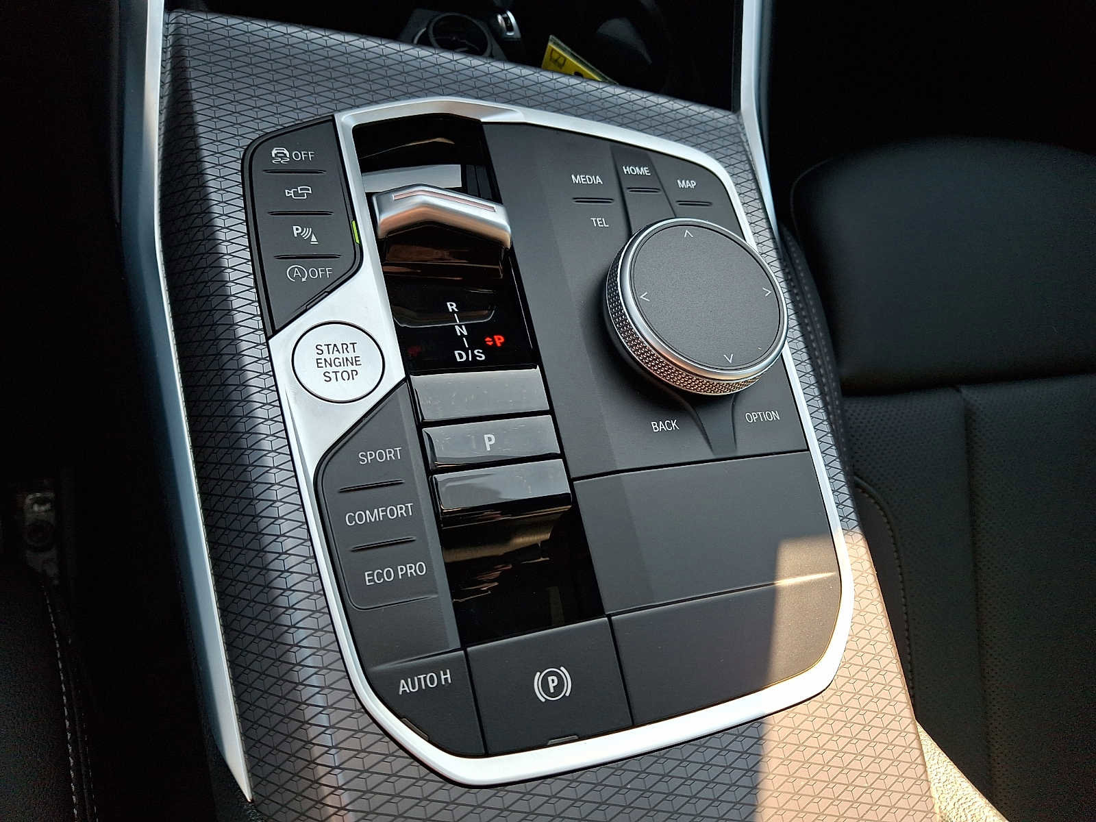 Used 2026 BMW 330i xDrive Sedan w/ M Sport Package image 15