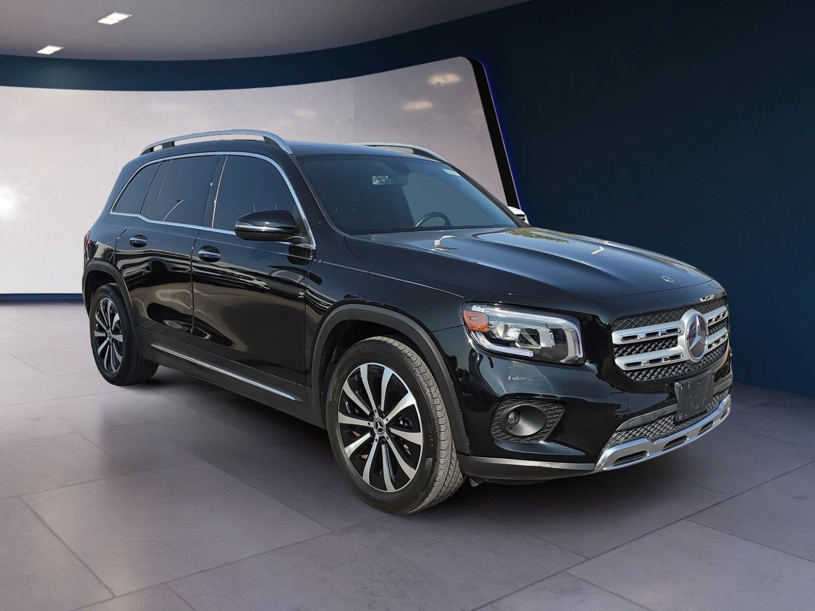 Certified 2022 Mercedes-Benz GLB 250 4MATIC image 7