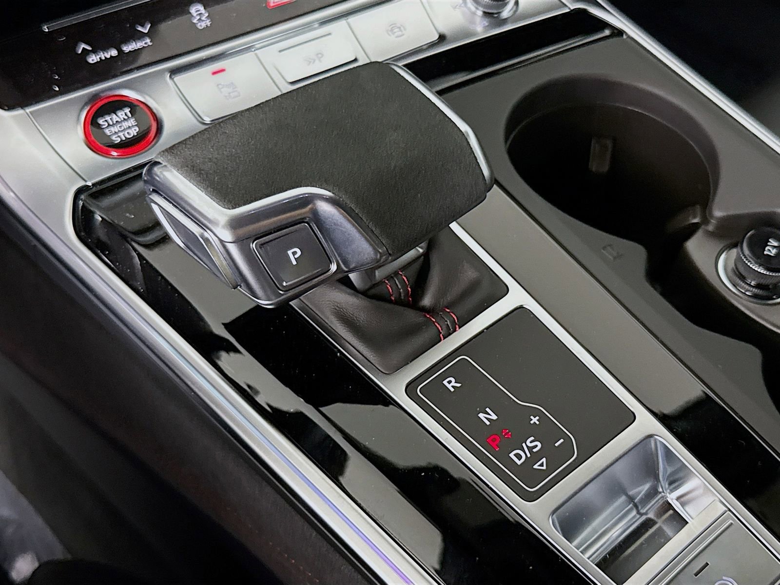 New 2026 Audi RS 7 Performance AWD/4WD image 17