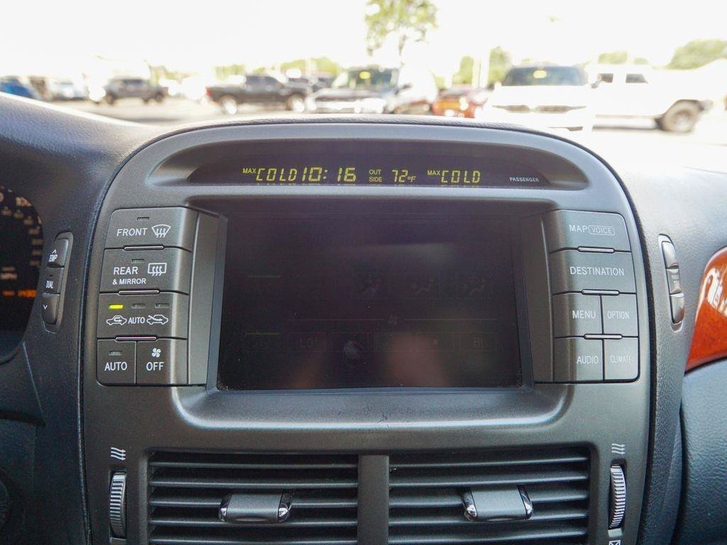 Used 2006 Lexus LS 430 w/ Modern Luxury Pkg RWD image 23