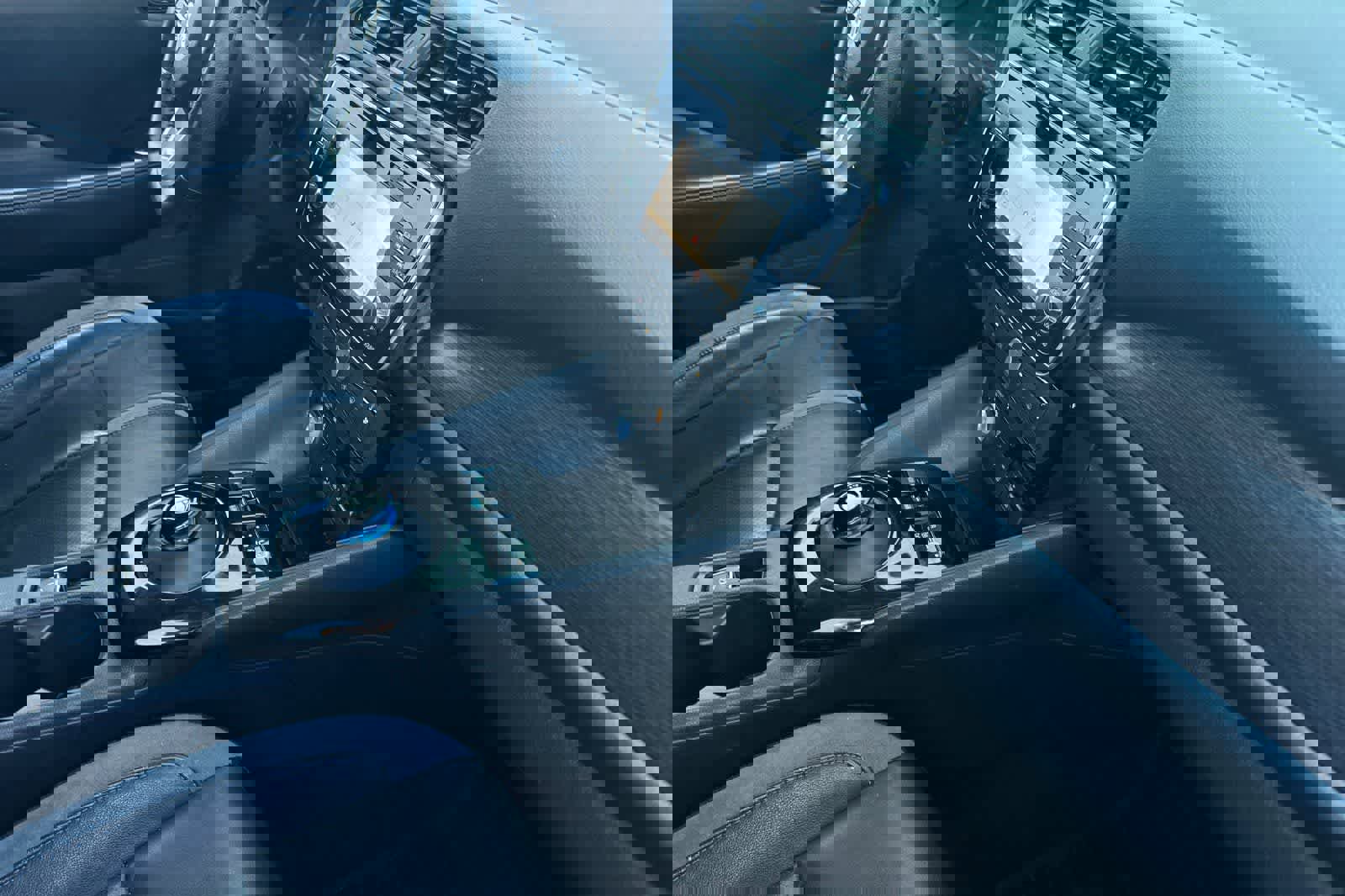 Used 2018 Nissan Leaf SL w/ SL Technology Package image 18