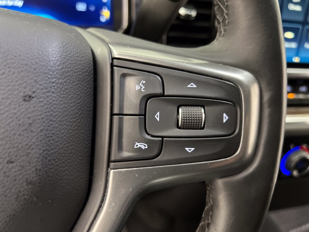 Used 2025 Chevrolet Silverado 1500 LT AWD/4WD image 44