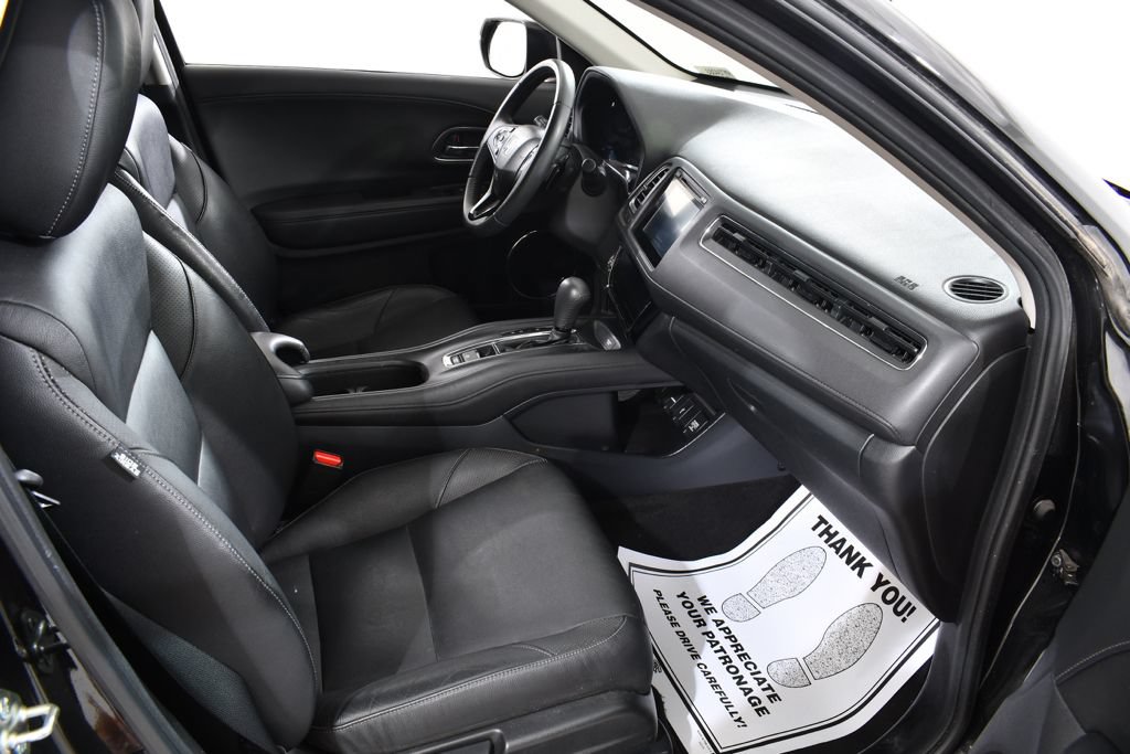 Used 2017 Honda HR-V EX-L image 10