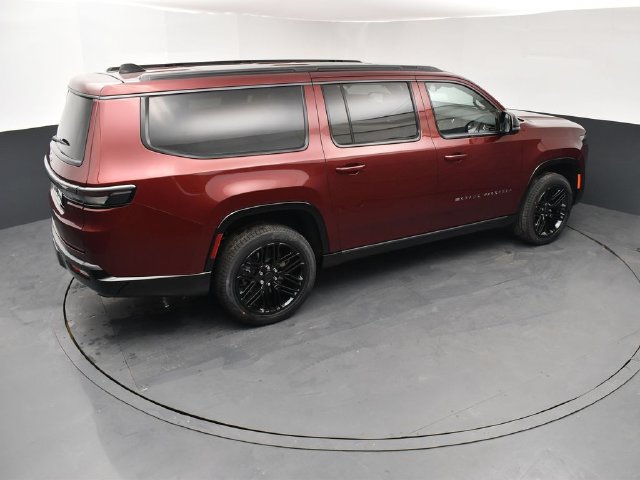 New 2026 Jeep Grand Wagoneer L Limited AWD/4WD image 18