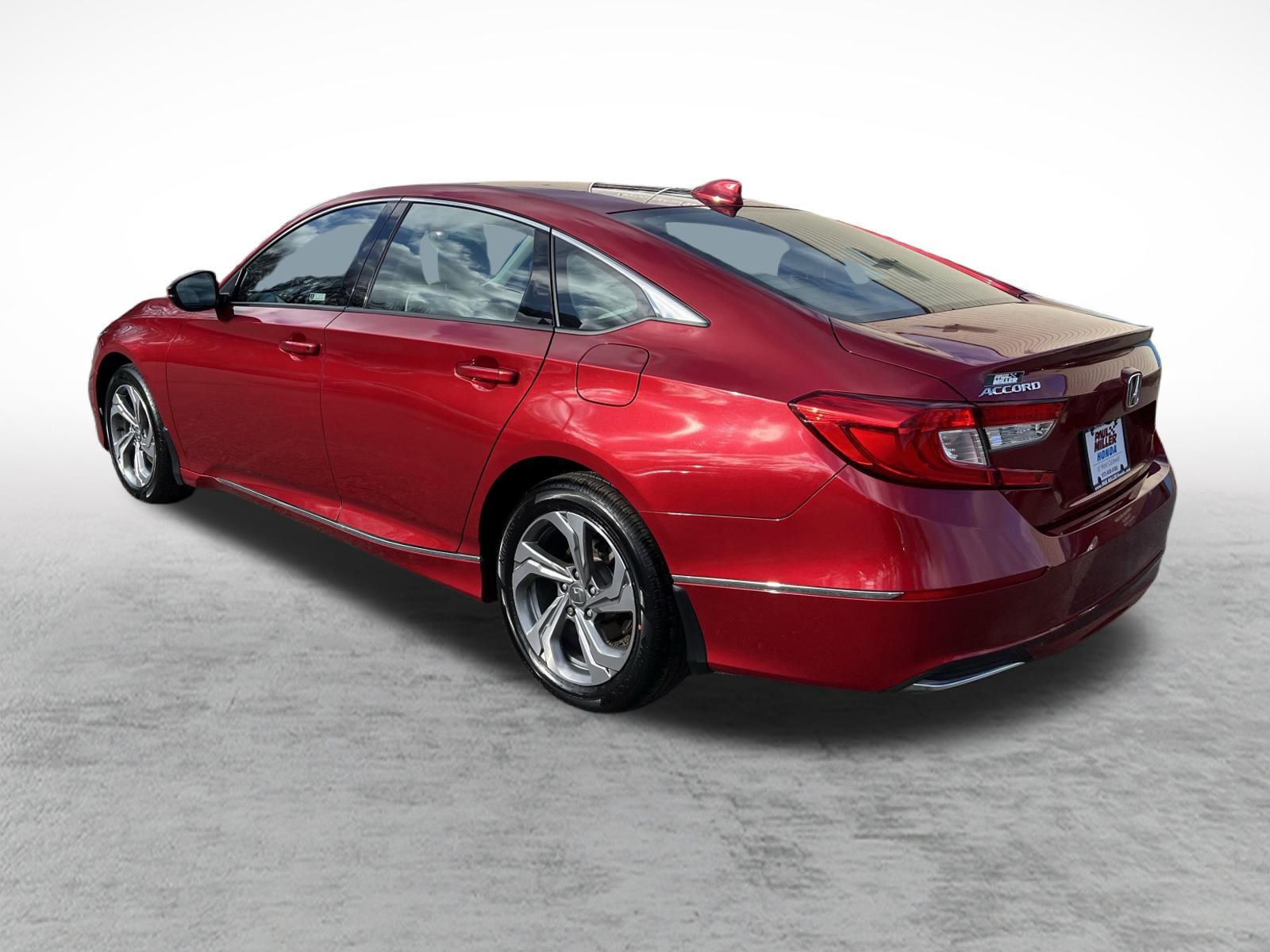 Certified 2019 Honda Accord EX-L image 4