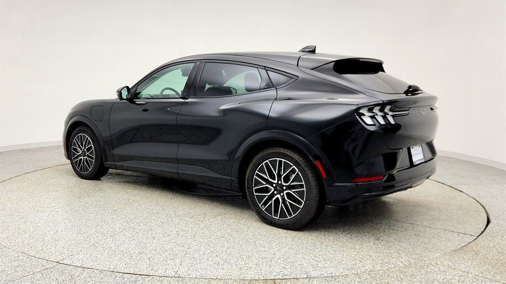 Used 2024 Ford Mustang Mach-E Premium image 7