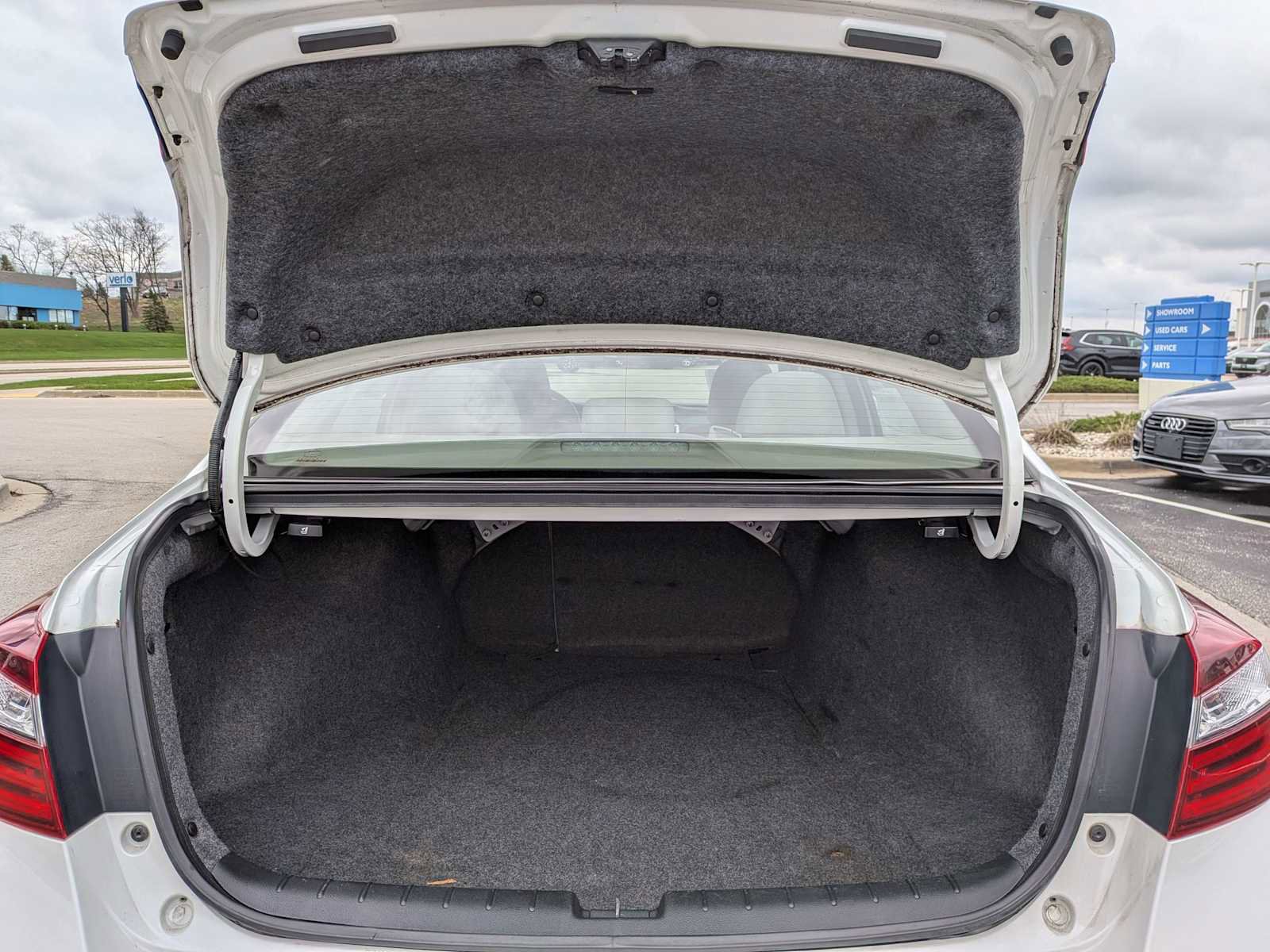 Certified 2017 Honda Accord EX image 32