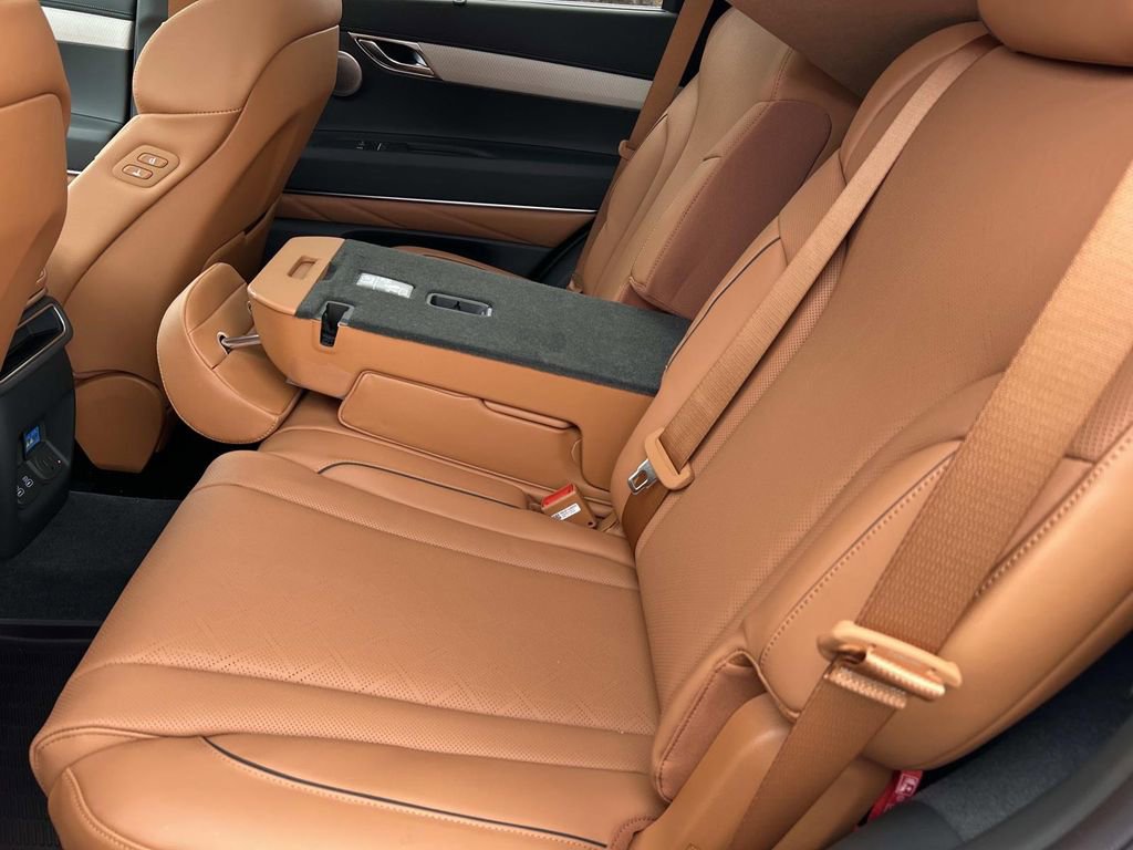 New 2026 Genesis GV80 2.5T Advanced image 21