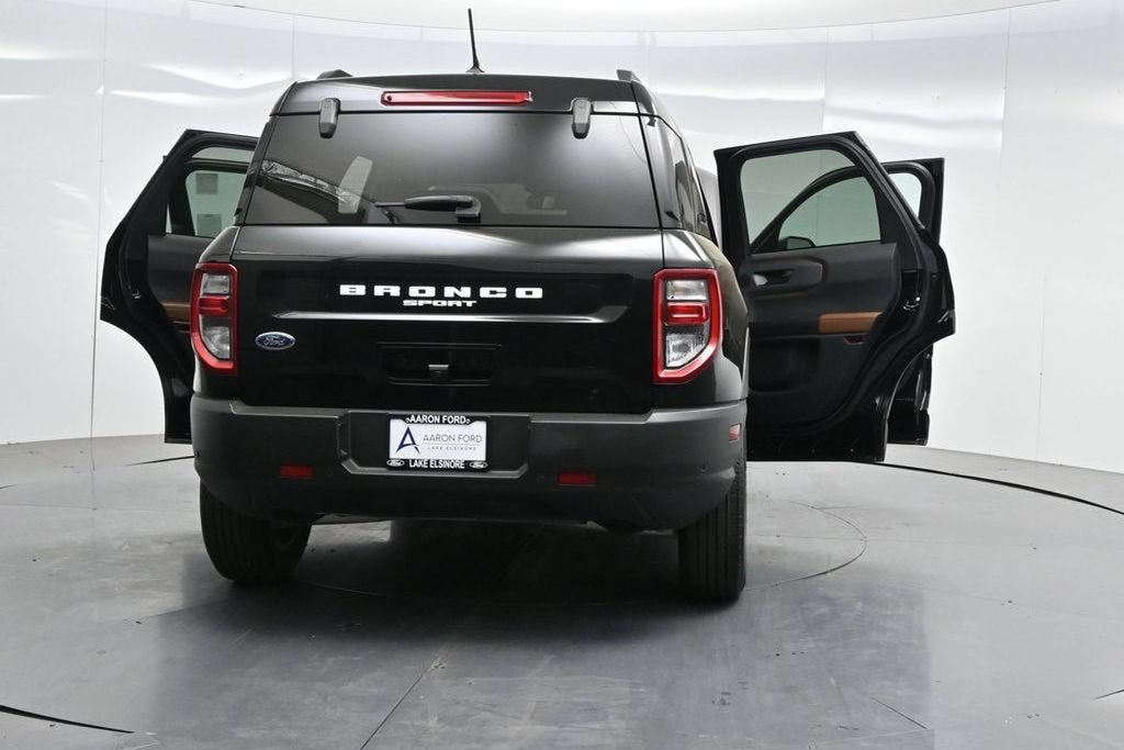 Used 2023 Ford Bronco Sport Outer Banks w/ Tech Package AWD/4WD image 45
