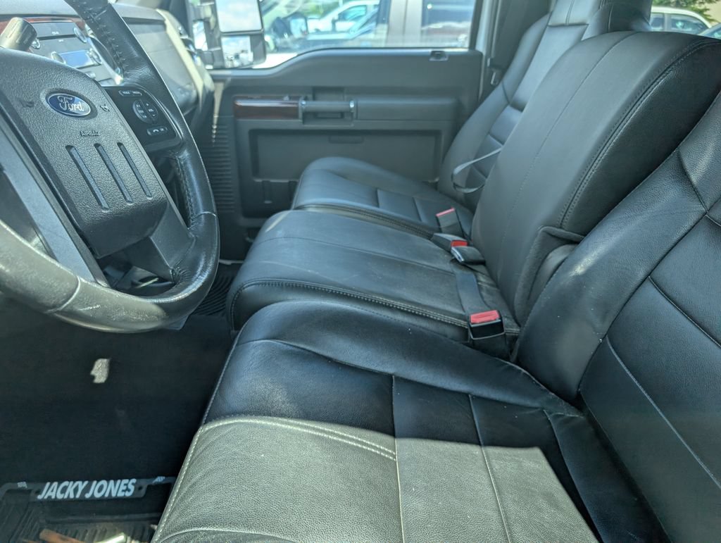 Used 2010 Ford F250 Lariat AWD/4WD image 8