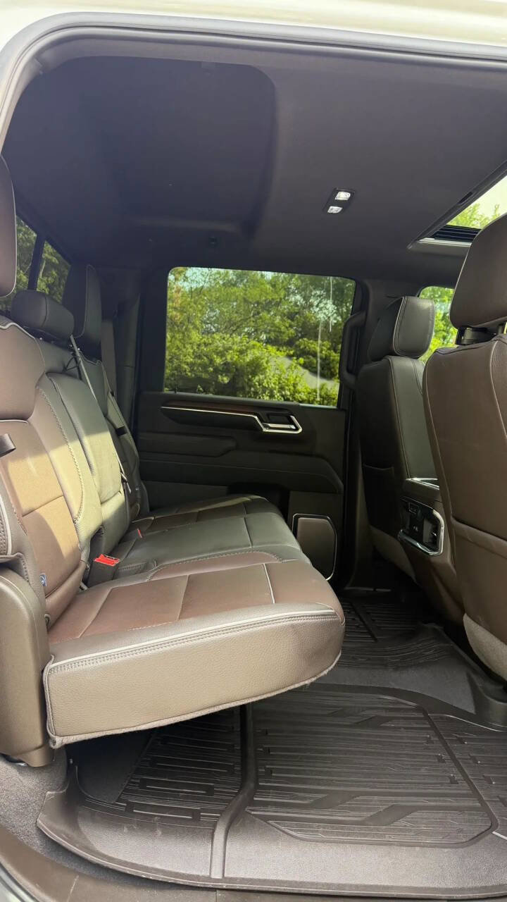 Used 2025 GMC Sierra 3500 Denali w/ Denali Reserve Package AWD/4WD image 27