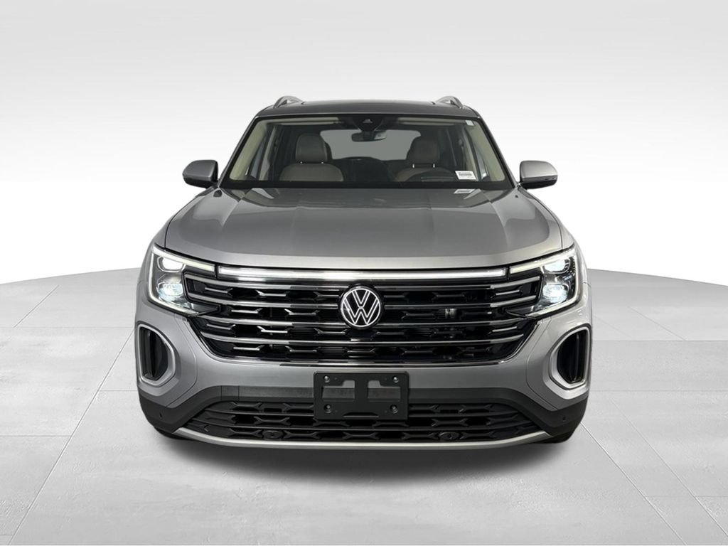 Used 2024 Volkswagen Atlas SEL AWD/4WD image 7