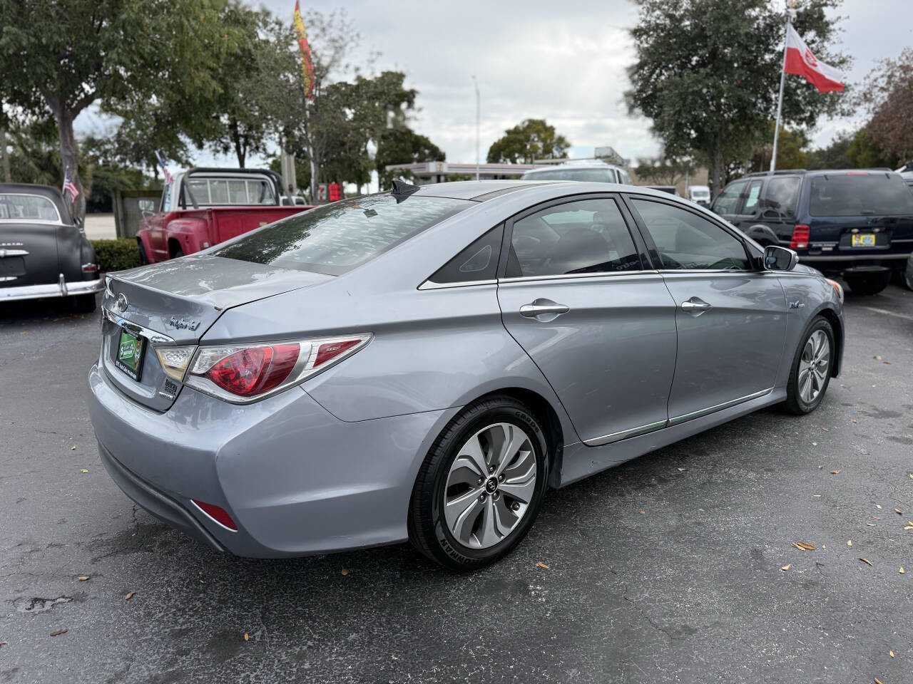 Used 2014 Hyundai Sonata Limited w/ Panoramic Sunroof Package 02 image 8