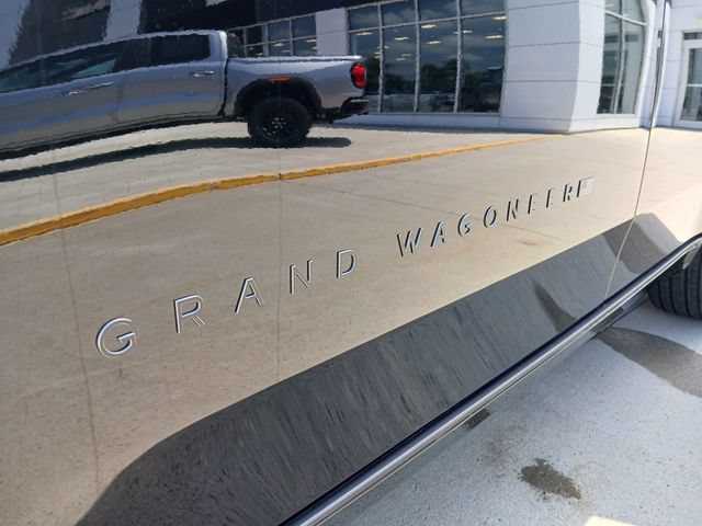 New 2026 Jeep Grand Wagoneer Summit w/ Premium Group III AWD/4WD image 46