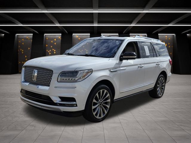 Used 2018 Lincoln Navigator Select w/ Technology Package image 7